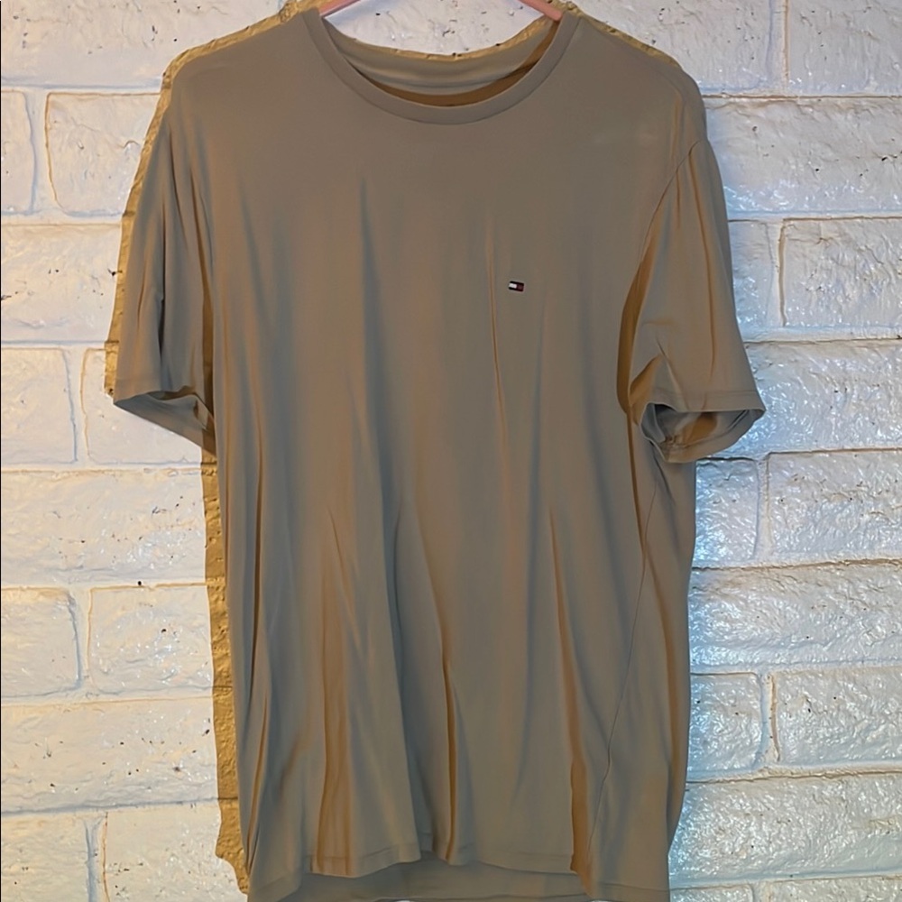 Tommy Hilfiger Men's Tan T-Shirt